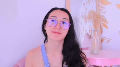 Snapshot of ginevra_esposito chatting on November 2025 12:52:01 PM Ginn online show from November 2025 12:52:01 PM