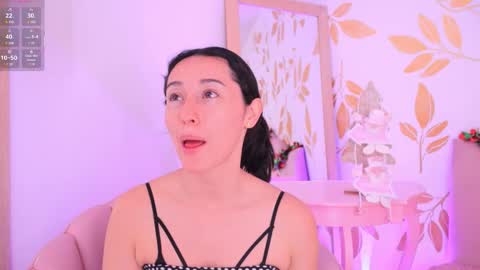 Snapshot of ginevra_esposito chatting on December 2025 12:43:01 PM Ginn online show from December 2025 12:43:01 PM