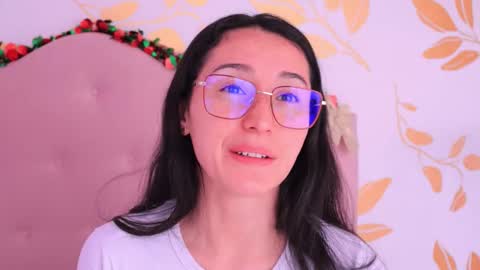 Snapshot of ginevra_esposito chatting on December 2025 12:45:01 PM Ginn online show from December 2025 12:45:01 PM