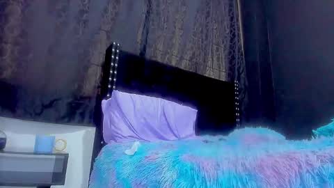 Miss online show from September 2025 06:44:01 PM