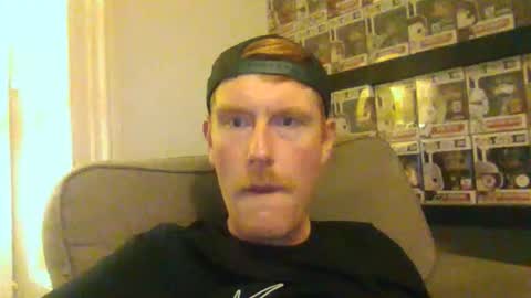 gingerjames90 online show from May 2026 11:01:02 PM