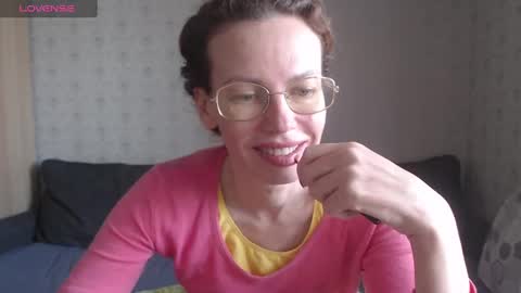 Michelle online show from December 2024 10:40:02 AM