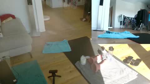 Snapshot of gingerpink1911 chatting on October 2025 12:28:02 PM GingerPink online show from October 2025 12:28:02 PM