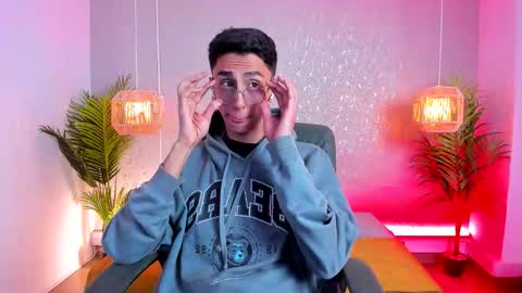 Gio Carangi online show from February 2026 03:05:01 AM