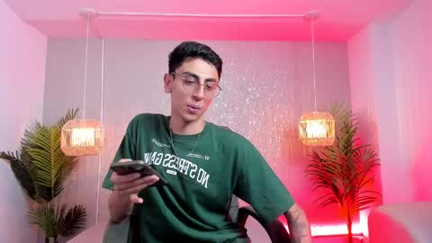 Gio Carangi online show from March 2026 03:28:02 AM