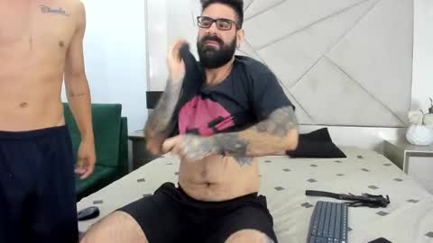 gio_lorenz online show from September 2025 12:37:01 PM