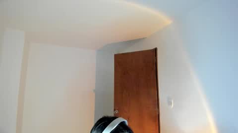 GioRusso online show from November 2025 02:25:01 AM