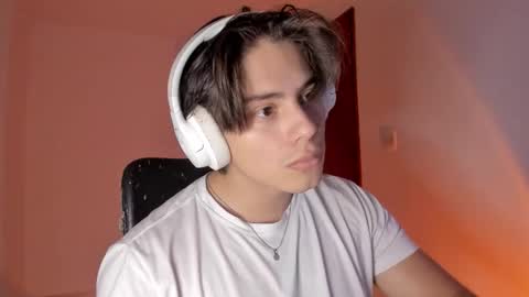 GioRusso online show from November 2025 10:53:02 PM