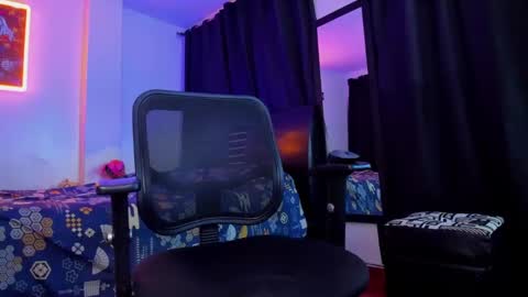 Snapshot of giomar_reyes chatting on February 2025 03:07:01 AM GIOMAR REYES online show from February 2025 03:07:01 AM