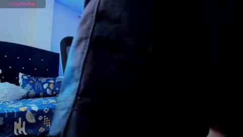 Snapshot of giomar_reyes chatting on September 2025 07:57:02 PM GIOMAR REYES online show from September 2025 07:57:02 PM