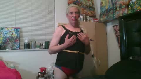 Snapshot of giovanna132008 chatting on October 2025 09:56:02 AM giovanna132008 online show from October 2025 09:56:02 AM