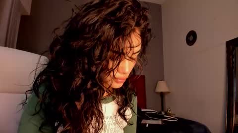 Giovanna  online show from February 2026 06:13:01 AM