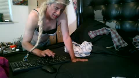 giovanni131971 online show from July 2026 02:03:01 PM