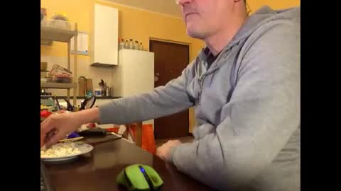 giovanni_1964 online show from December 2024 08:14:02 PM