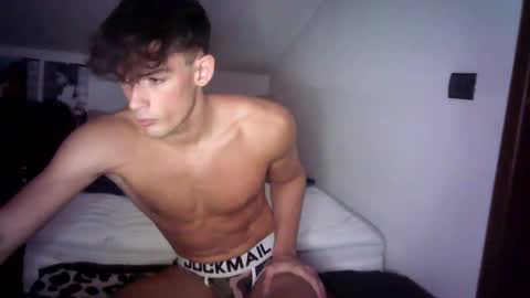 Snapshot of giovyyx chatting on February 2025 06:19:01 PM giovyyx online show from February 2025 06:19:01 PM