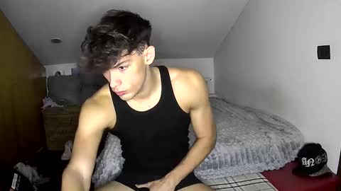 Snapshot of giovyyx chatting on September 2025 10:20:02 AM giovyyx online show from September 2025 10:20:02 AM