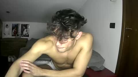 Snapshot of giovyyx chatting on November 2025 01:55:02 PM giovyyx online show from November 2025 01:55:02 PM