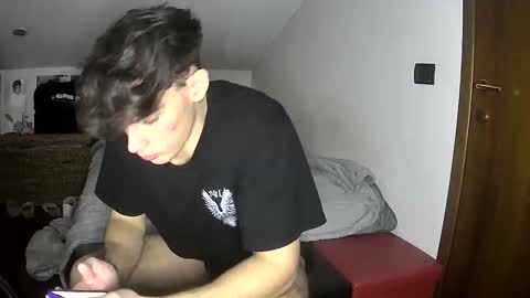 Snapshot of giovyyx chatting on January 2026 12:40:01 PM giovyyx online show from January 2026 12:40:01 PM