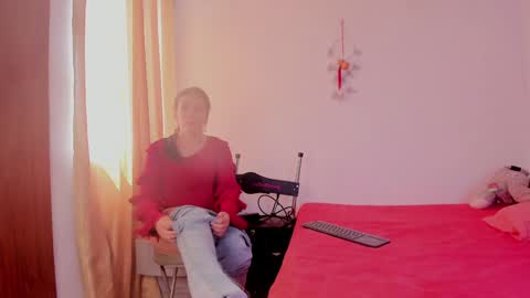 Snapshot of girasol_walton chatting on February 2025 03:41:02 PM Girasol Walton online show from February 2025 03:41:02 PM