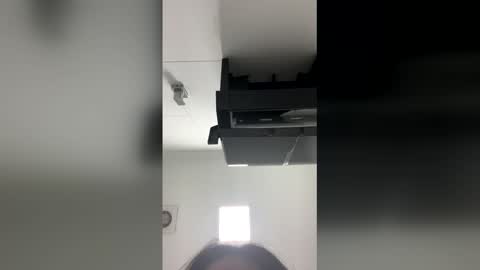 girl433 online show from December 2025 04:44:01 PM