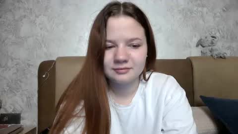 girl_cute07 online show from May 2026 06:48:02 PM