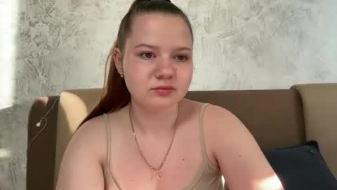 girl_cute07 online show from May 2026 05:10:02 PM
