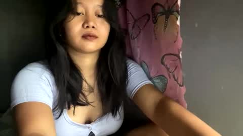 Snapshot of girl_kylax chatting on October 2025 07:03:02 AM ilove play tab and dirty online show from October 2025 07:03:02 AM