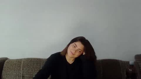 girl_leya online show from September 2025 07:58:02 PM