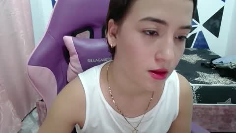 girl_princess18 online show from October 2025 02:47:02 AM