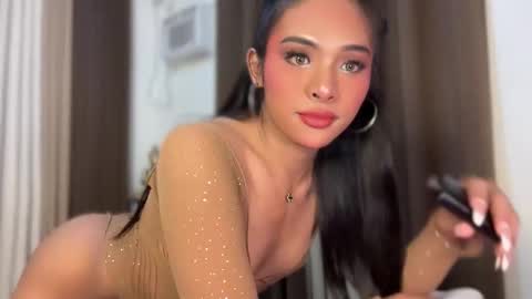 queen ronna online show from May 2026 03:29:01 PM