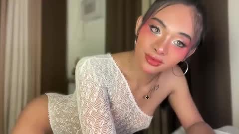 queen ronna online show from May 2026 05:20:02 PM