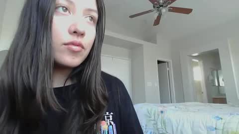 Snapshot of girlnextdoor702 chatting on December 2024 06:25:01 PM Jasmine online show from December 2024 06:25:01 PM