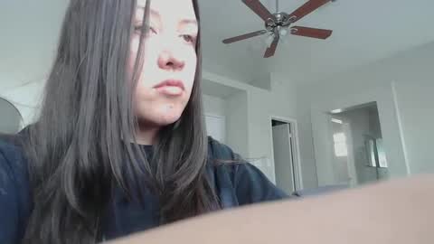 Snapshot of girlnextdoor702 chatting on December 2024 09:34:01 PM Jasmine online show from December 2024 09:34:01 PM