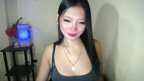 Snapshot of girlstacy_xoxo chatting on February 2026 05:42:02 PM Stacy online show from February 2026 05:42:02 PM