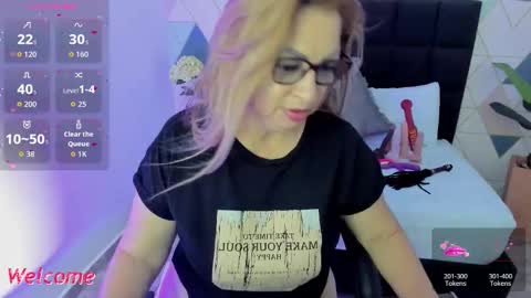 Snapshot of gisela27 chatting on October 2025 02:46:01 PM Gisella online show from October 2025 02:46:01 PM