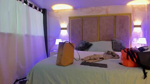 Snapshot of giselamaru chatting on September 2025 11:45:02 AM online show from September 2025 11:45:02 AM