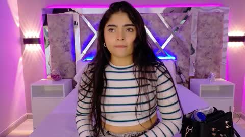 Snapshot of giselamaru chatting on November 2025 11:09:02 AM online show from November 2025 11:09:02 AM