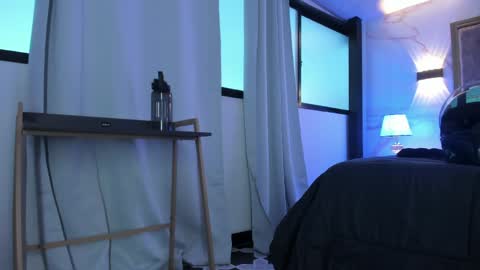     online show from April 2026 11:15:02 AM