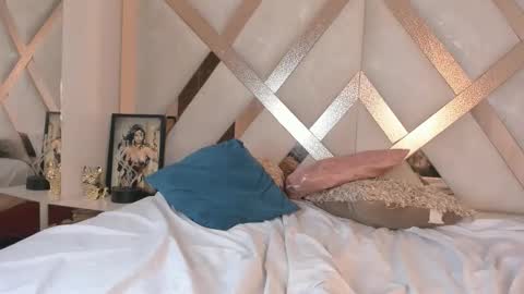 gisele_lake online show from February 2026 06:22:01 AM