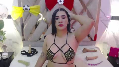 giselslut online show from June 2026 04:31:01 PM