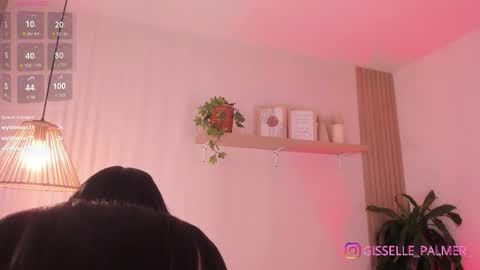   online show from October 2025 07:51:01 PM