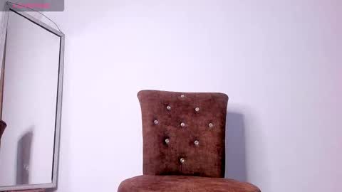 Snapshot of giuliacash chatting on October 2025 10:16:02 AM GiuliaCash online show from October 2025 10:16:02 AM