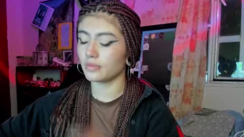 Giulietta online show from December 2024 06:45:02 AM