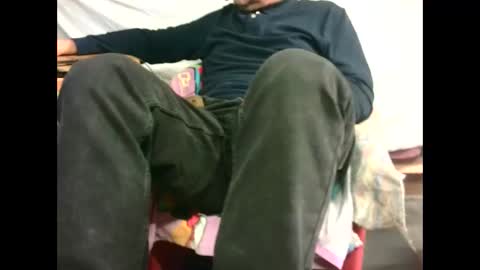 giulio__35 online show from December 2025 06:38:01 PM