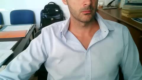 Snapshot of giuseppevai1 chatting on September 2025 10:19:02 AM giuseppevai1 online show from September 2025 10:19:02 AM