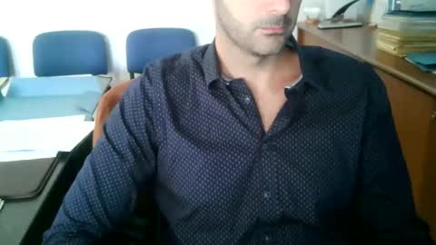 Snapshot of giuseppevai1 chatting on October 2025 10:33:01 AM giuseppevai1 online show from October 2025 10:33:01 AM