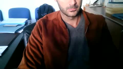 Snapshot of giuseppevai1 chatting on October 2025 07:50:02 AM giuseppevai1 online show from October 2025 07:50:02 AM