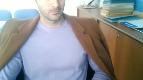 Snapshot of giuseppevai1 chatting on November 2025 11:11:01 AM giuseppevai1 online show from November 2025 11:11:01 AM