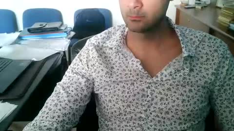 Snapshot of giuseppevai1 chatting on April 2026 02:55:02 PM giuseppevai1 online show from April 2026 02:55:02 PM