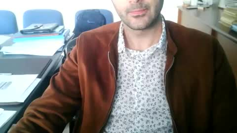 Snapshot of giuseppevai1 chatting on April 2026 07:14:01 AM giuseppevai1 online show from April 2026 07:14:01 AM